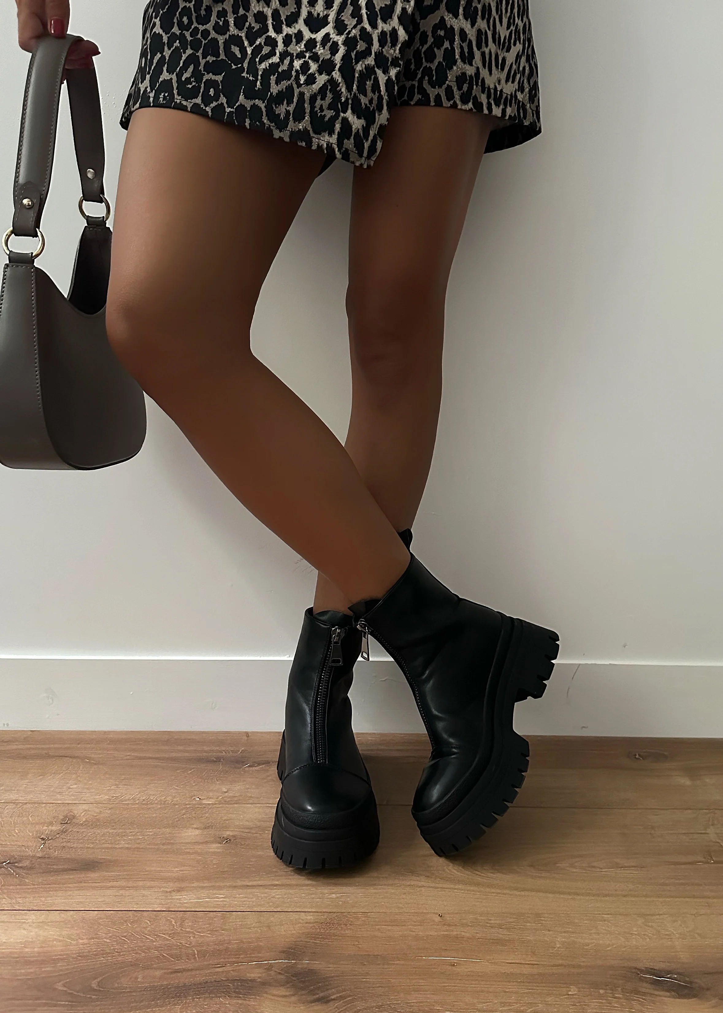 Bottines noires zippées à plateforme JUNON - Image 2