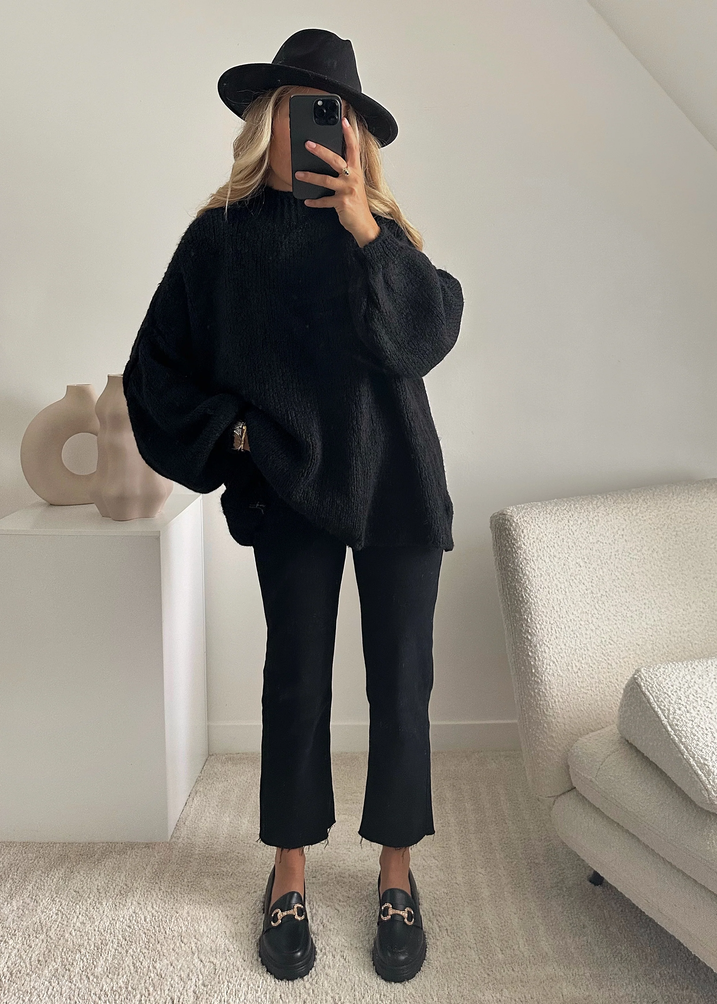Pull oversize noir MARIO - Image 3